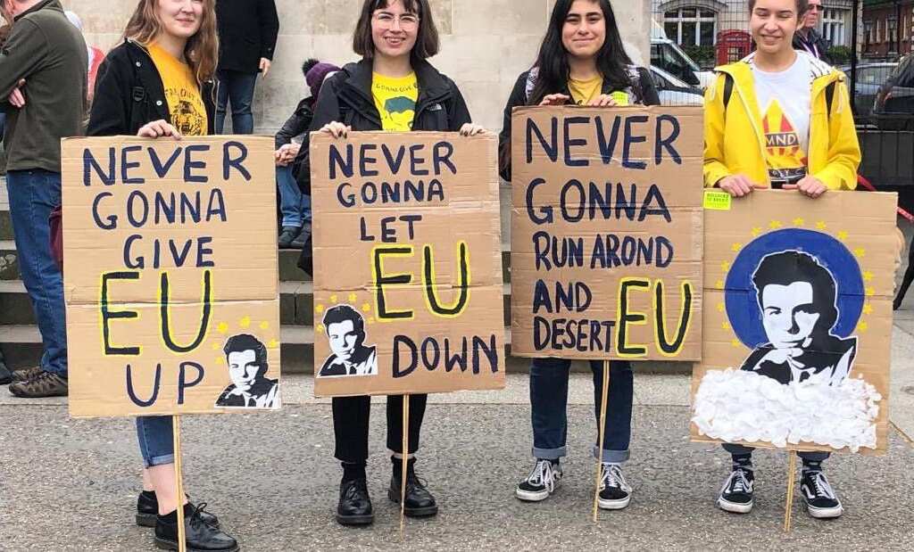 The UK remains bitterly divided around Brexit. 