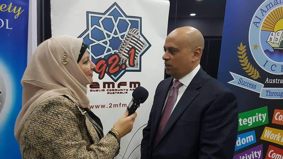 Muslim Community Radio covers Muslim issues and events in a number of languages.