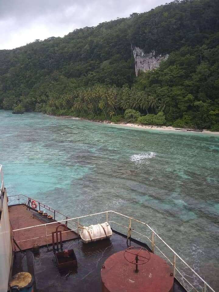 MV Solomon Trader aground on reef in Rennell, Solomon Islands