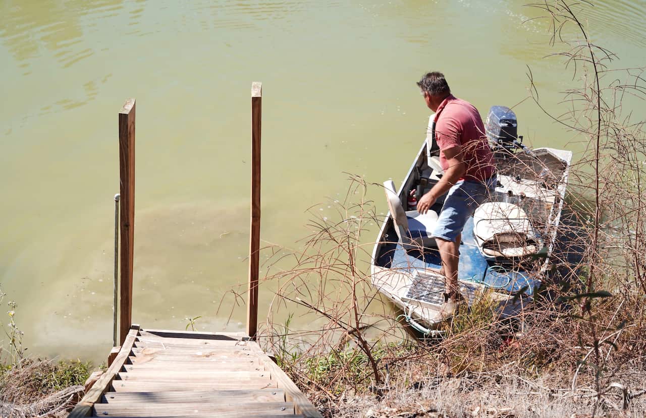 Graeme McCrabb has been a fisherman his whole life and says he saw 25 year old fish, as old as his kids, die in the water.