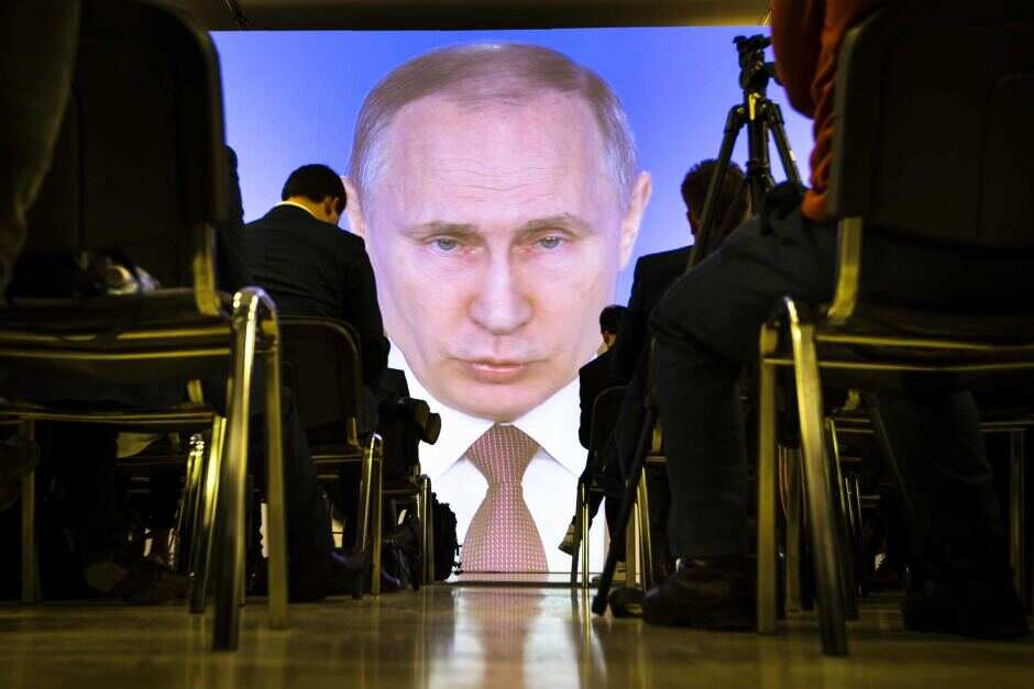 Putin annoucing a new Russian missile can hit anywhere on Earth.