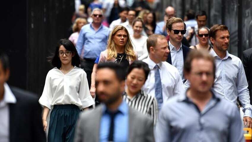 Temporary skilled migrants have not displaced Australian workers despite fears immigrants threaten the local job market, new analysis found.
