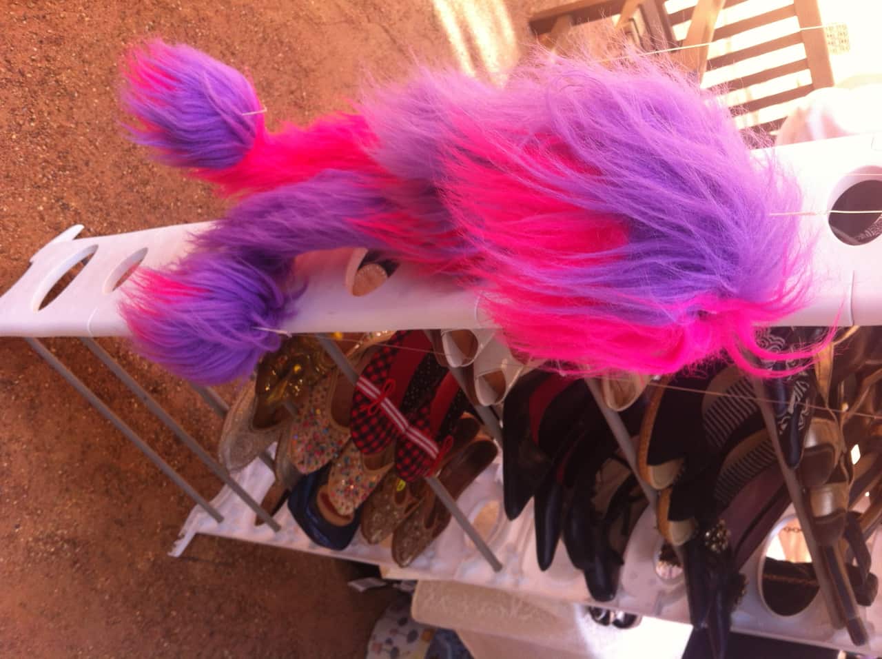 Garage_sale_1_131026_APP.JPG