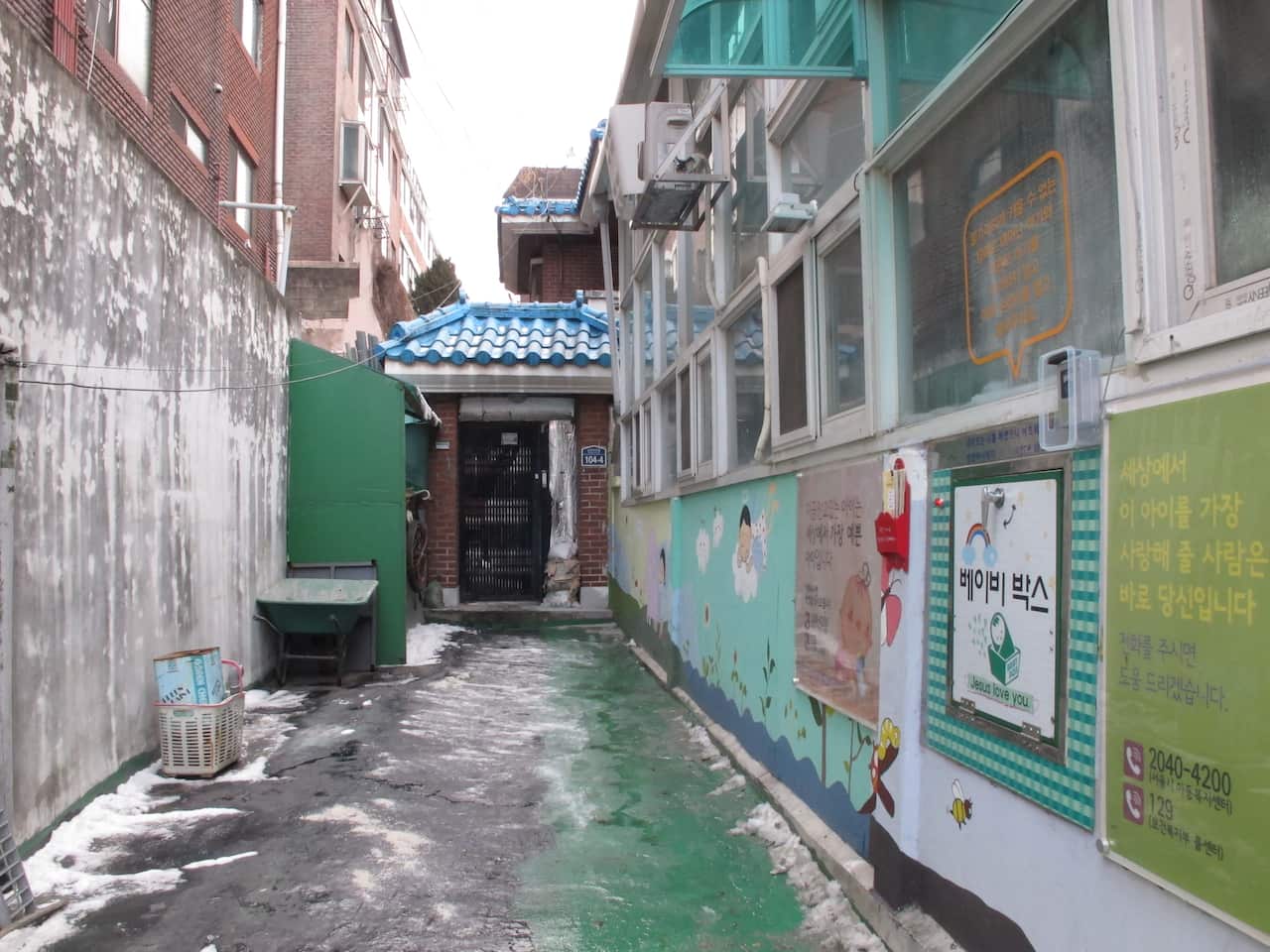 South Korean pastor Lee Jong-rak has been taking orphans in via a baby box (pictured right) attached to his church since 2009.
