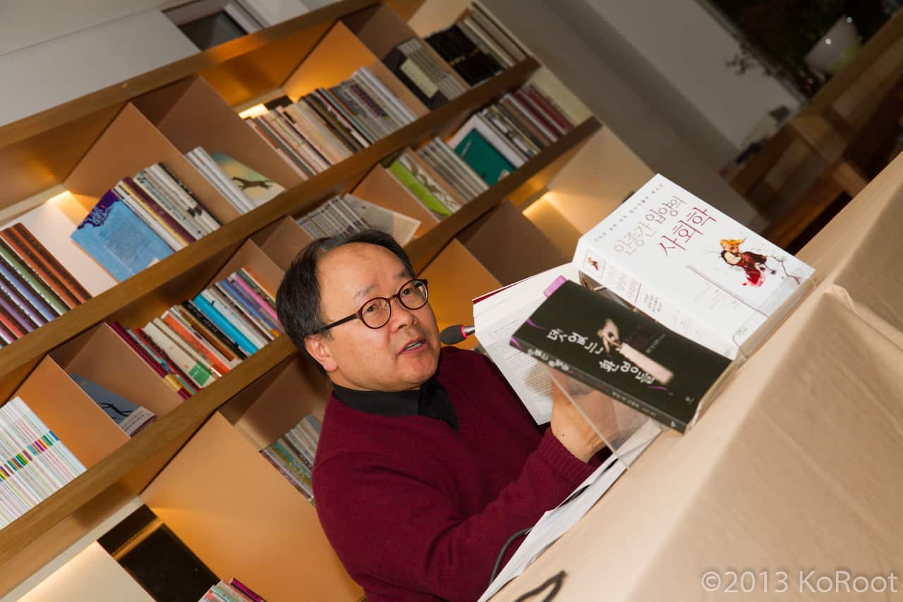 Pastor Do-hyun Kim, the operator of Koroot, says the system of anonymity needs to change to encourage people to consider a broader range of options.