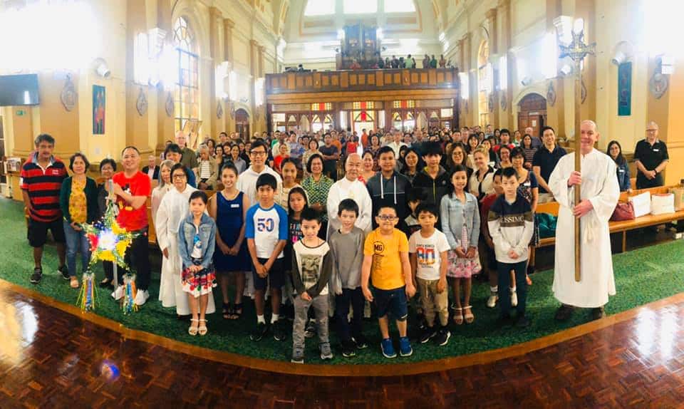 A Filipino mass in busier times (Facebook)