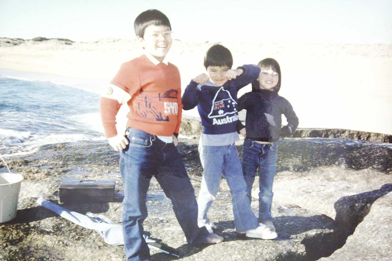 Adam with his siblings (Adam Liaw)