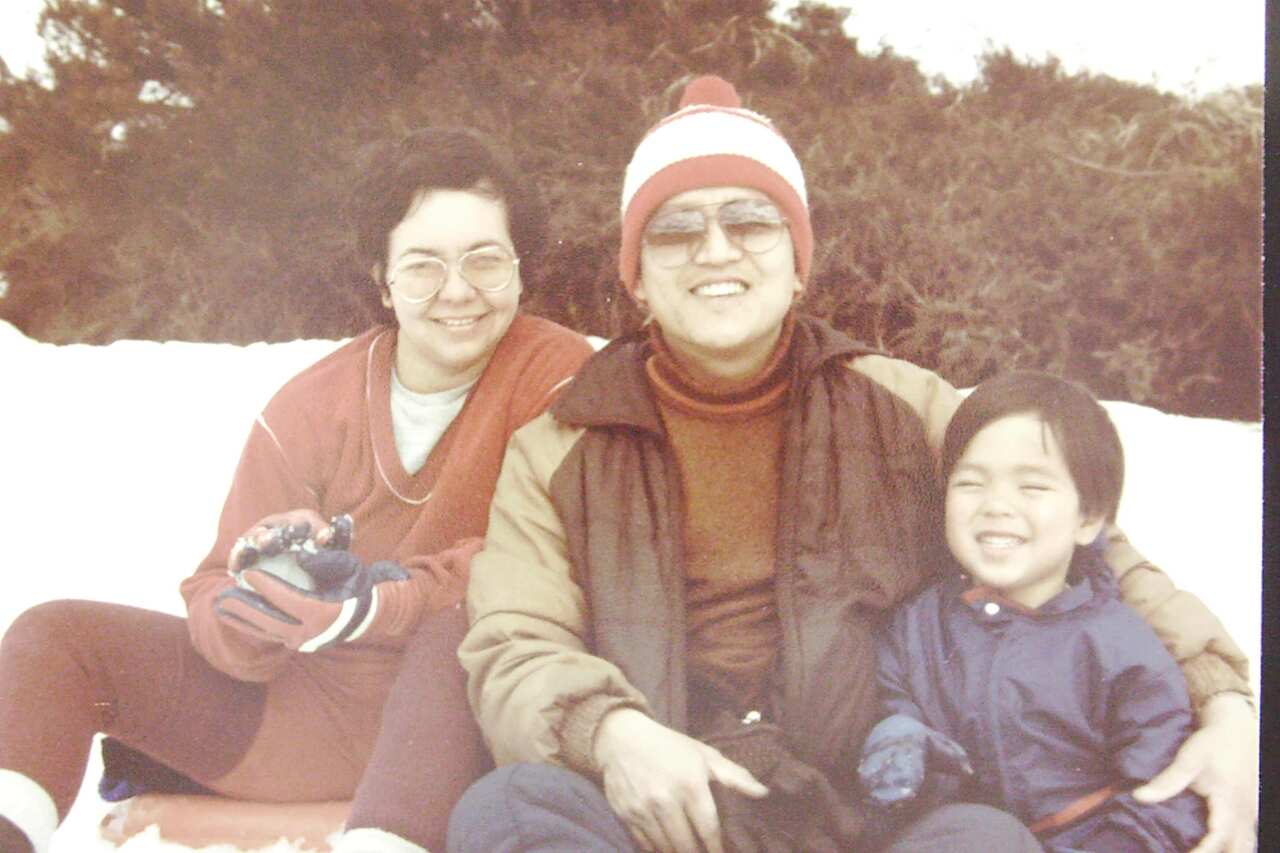 Adam with his parents (Adam Liaw)