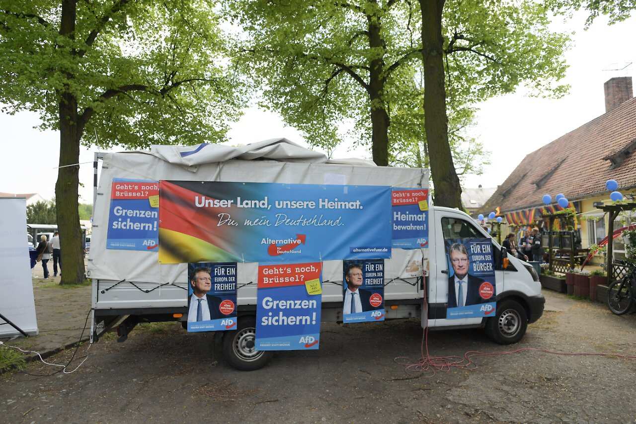 AFD placards