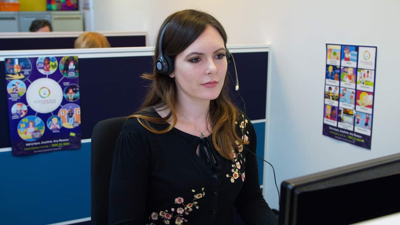 Amanda Greham has been a Kids Helpline counsellor since 2011.