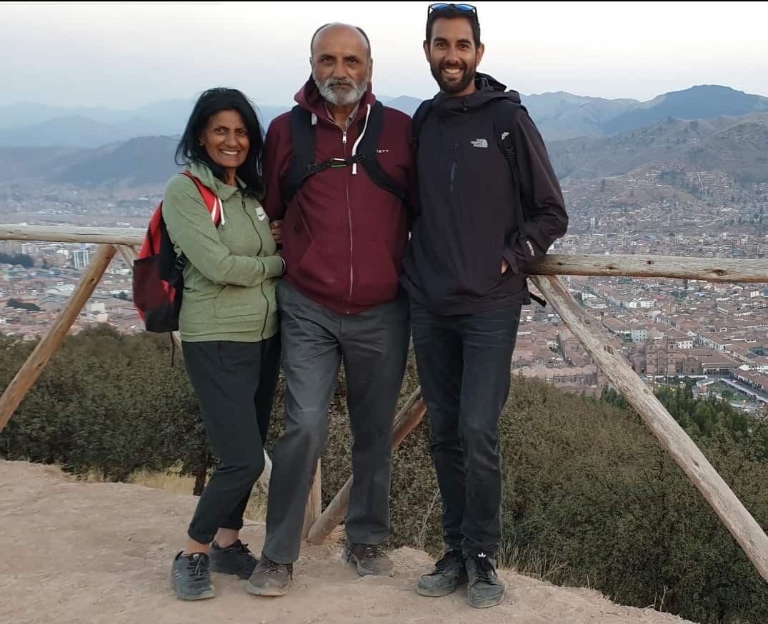 Australian Amarjit Uppal (centre) pictured with his wife,Manjit, and son, Aneale.