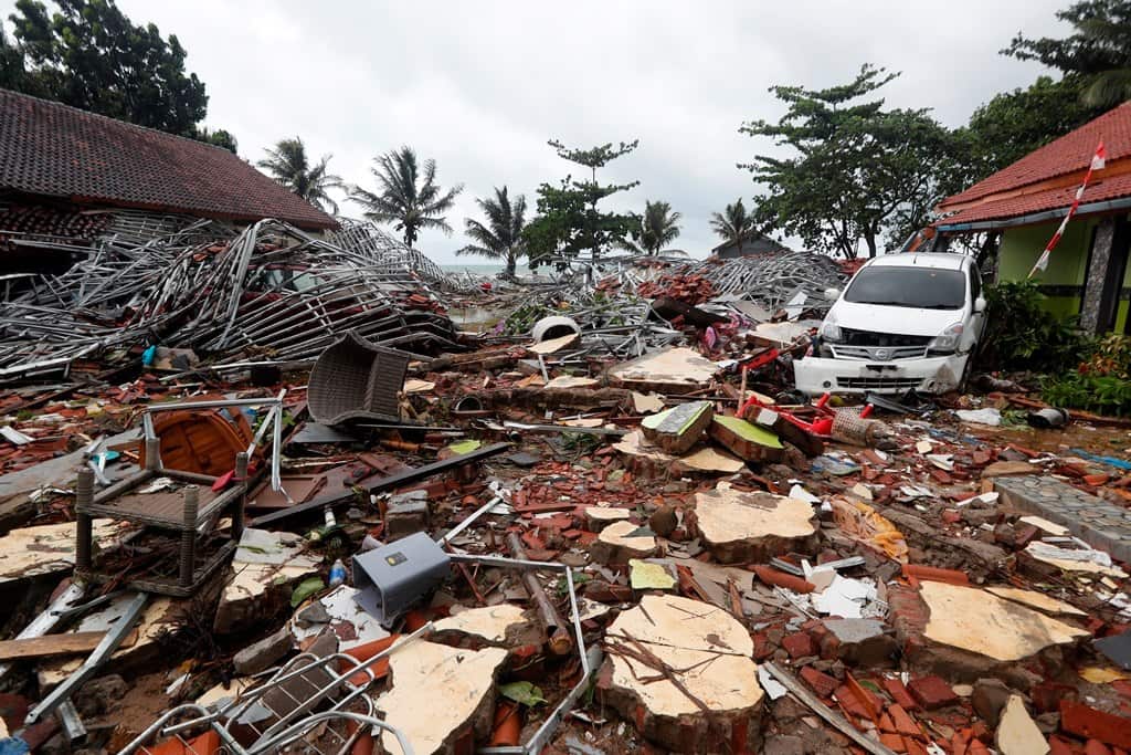 Indonesia: Volcano-Triggered Tsunami Hits Indonesia's Sunda Strait
