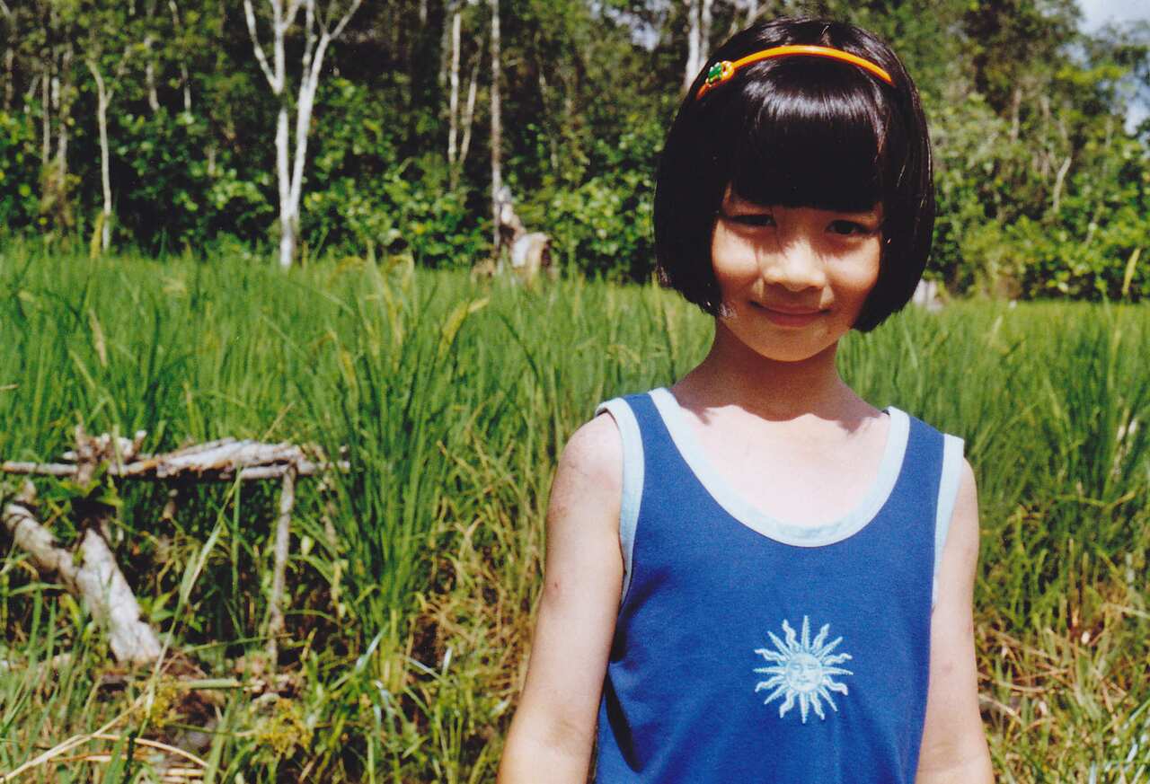 Yen-Rong when she was younger.