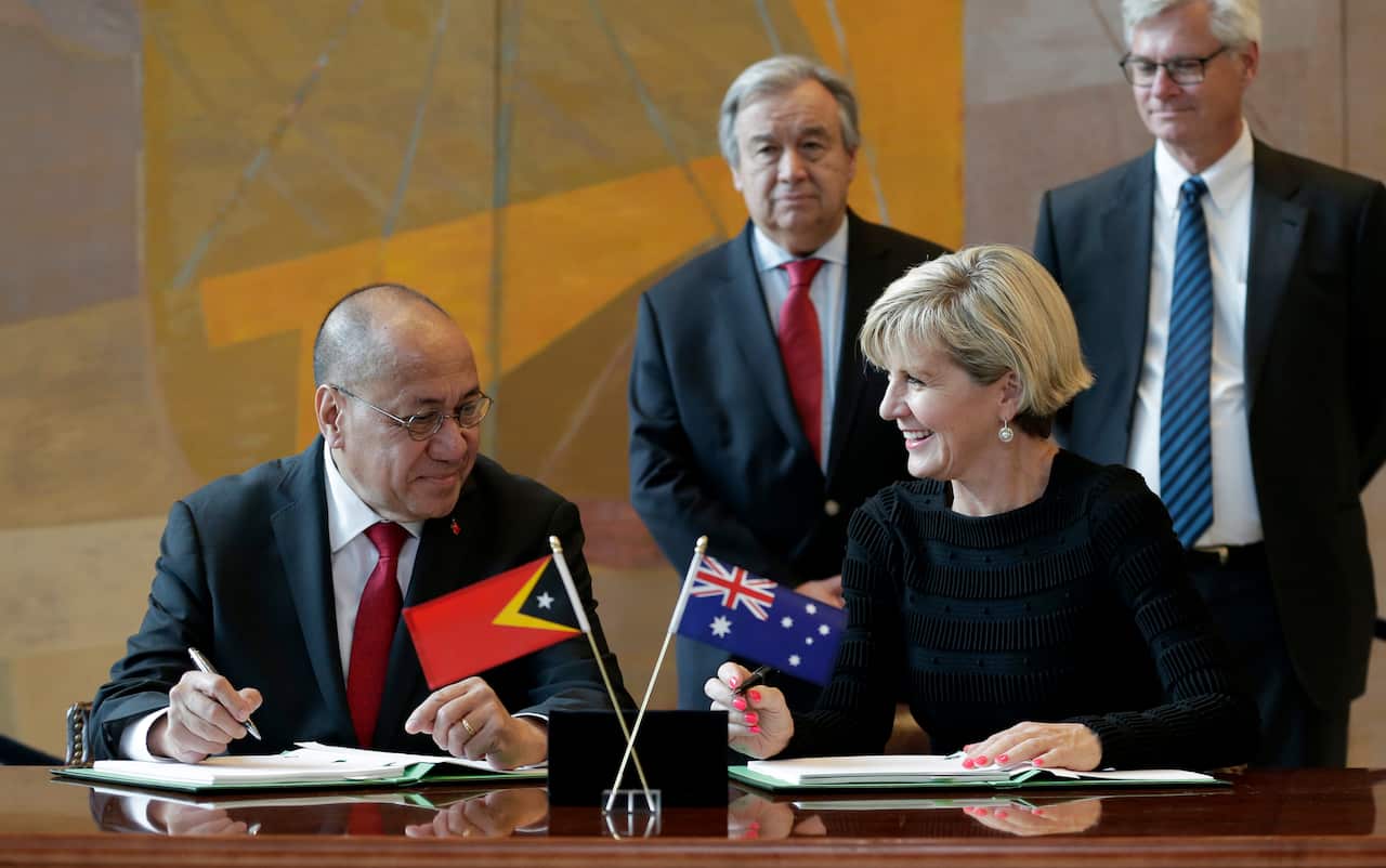 Timor-Leste's border minister Agio Pereira and Australian foreign minister Julie Bishop sign historic maritime border treaty at the United Nations.