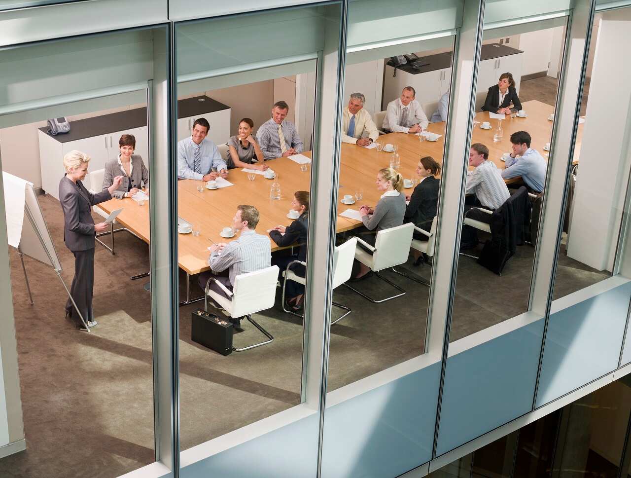 People from English-speaking countries are more likely to be CEOs or managing directors in Australia, a study of Census data has found.