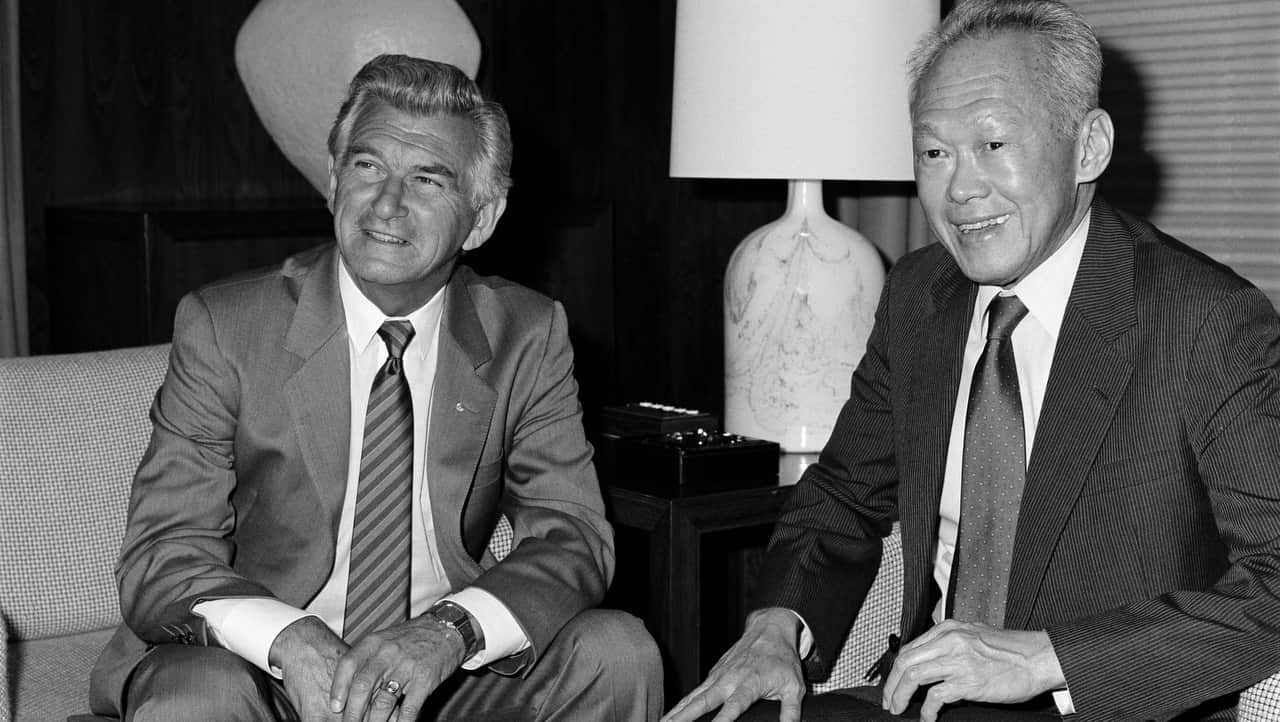 Bob Hawke meeting with Singapore Prime Minister Lee Kwan Yu in 1986.