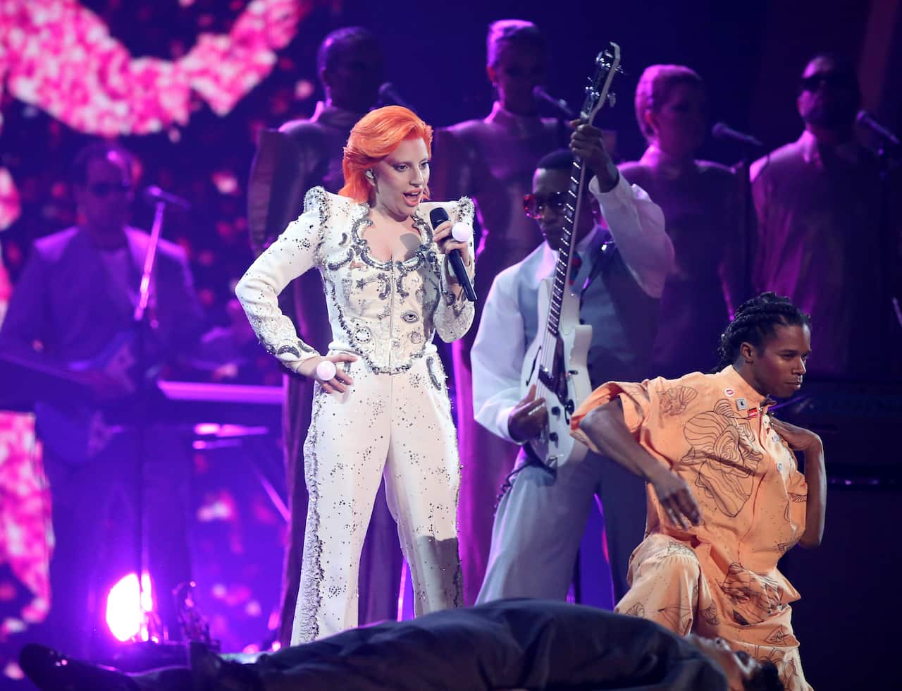 Lady Gaga performs a tribute to David Bowie.