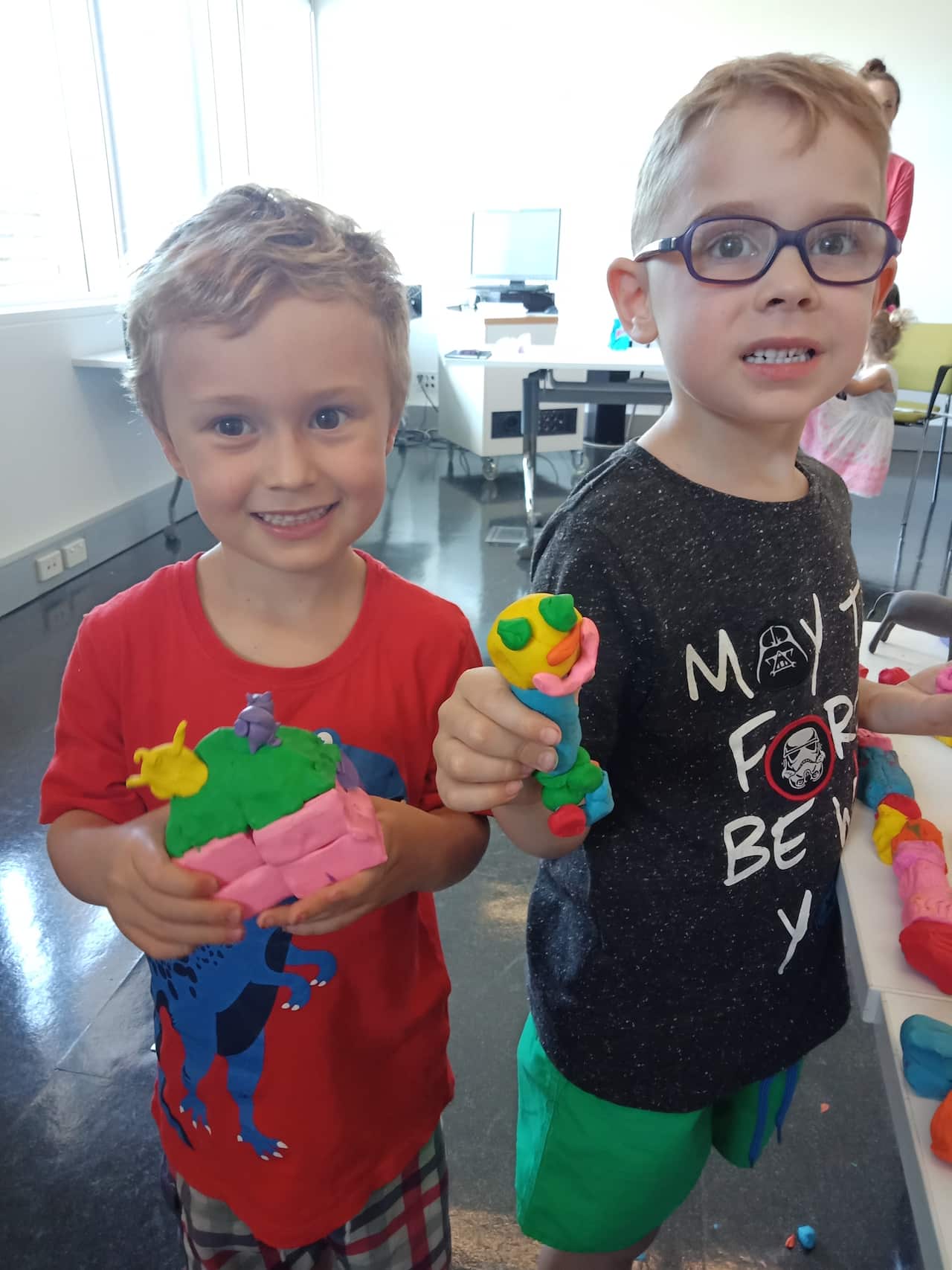 Laos artist hopes to inspire youth and motivate next generation