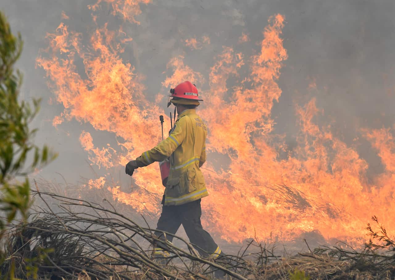 New South Wales Rural Fire Service firefighter fight the Long Gully Road fire in the northern New South Wales.