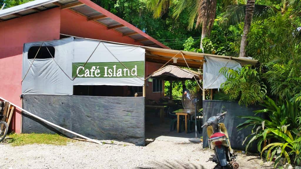 Many restaurants and cafes on Nauru are pretty basic, many are run out of people's homes.