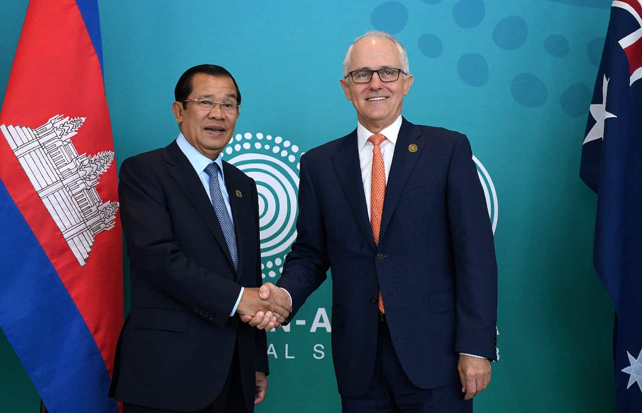 Hun Sen met Malcolm Turnbull in Sydney.