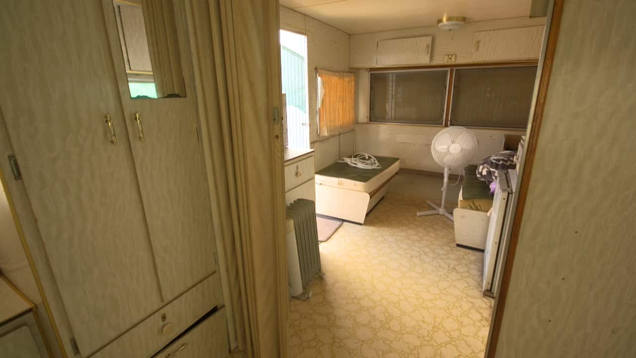 Jone Roqica's caravan at the time of his death.