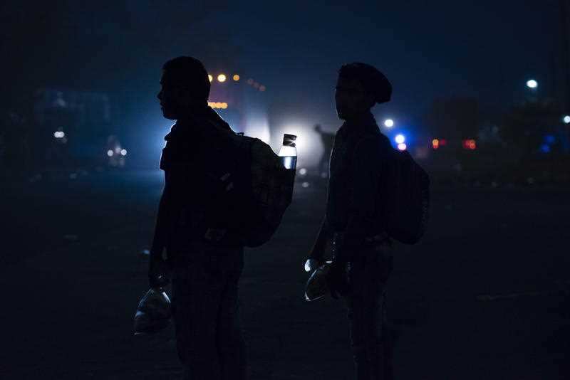 About 4000 migrants are headed along what some call the "route of death" toward the town of Cordoba, Veracruz.