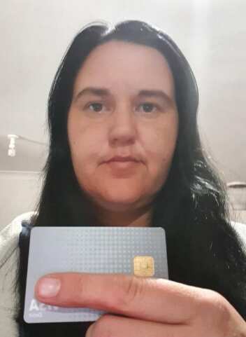 Single mother Sylvia Asusaar says the cashless debit card has made her finances more difficult to manage,