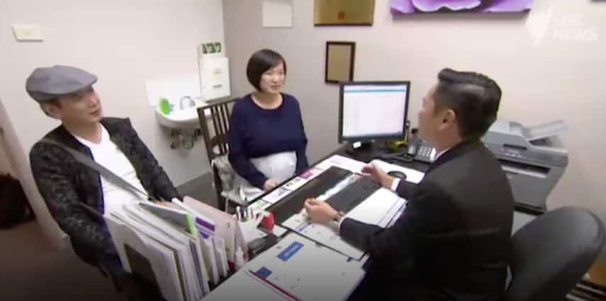 Chen and her father with Dr Andrew Kan. 