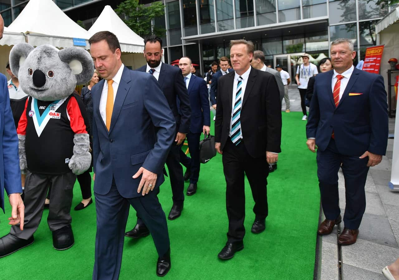 Goldcoast CEO Mark Evans, Australian Trade Minister Steven Ciobo MP and Port CEO Keith Thomas at an AFL Shanghai media conference.