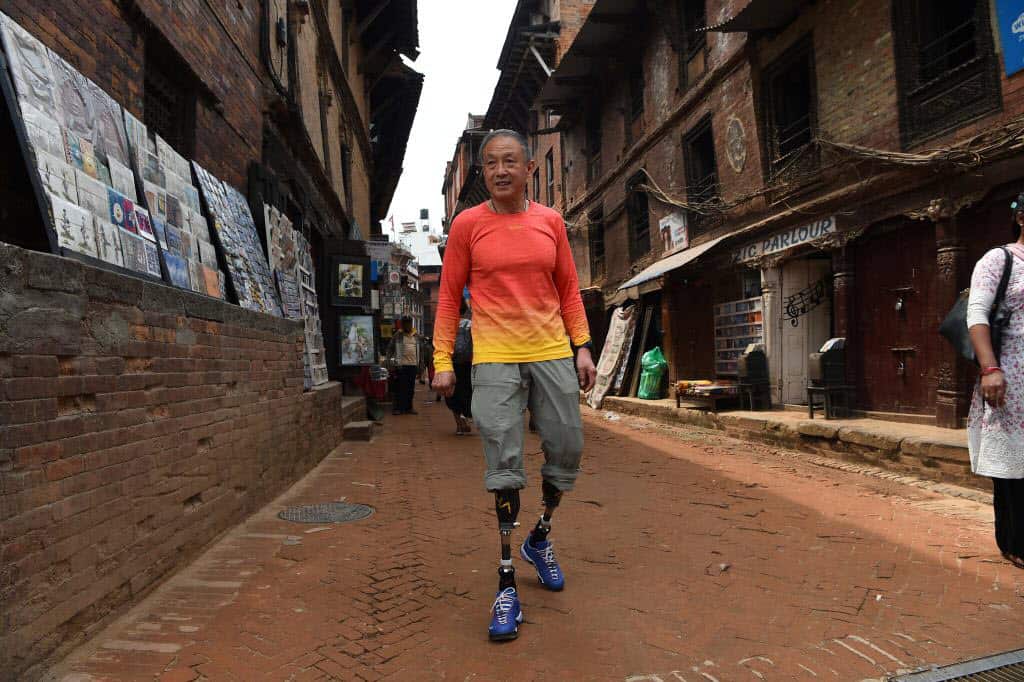 More than 40 years after his first attempt Xia Boyu has achieved his goal of climbing Mount Everest. 