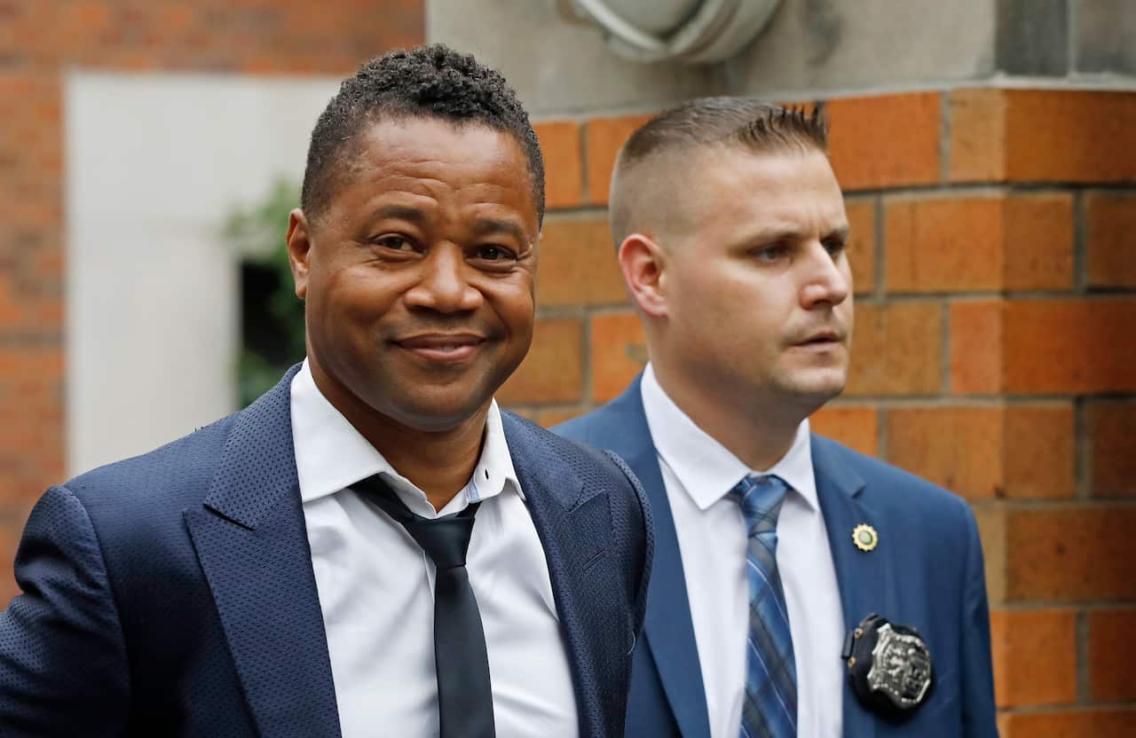 Actor Cuba Gooding Jr has been arrested and charged with forcible touching after a woman accused him of groping her at a Manhattan bar.