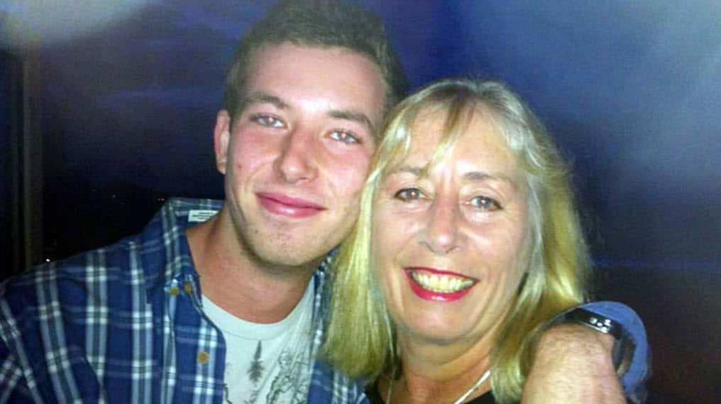Daniel Skelly with his mum Alanna on his 21st birthday. 