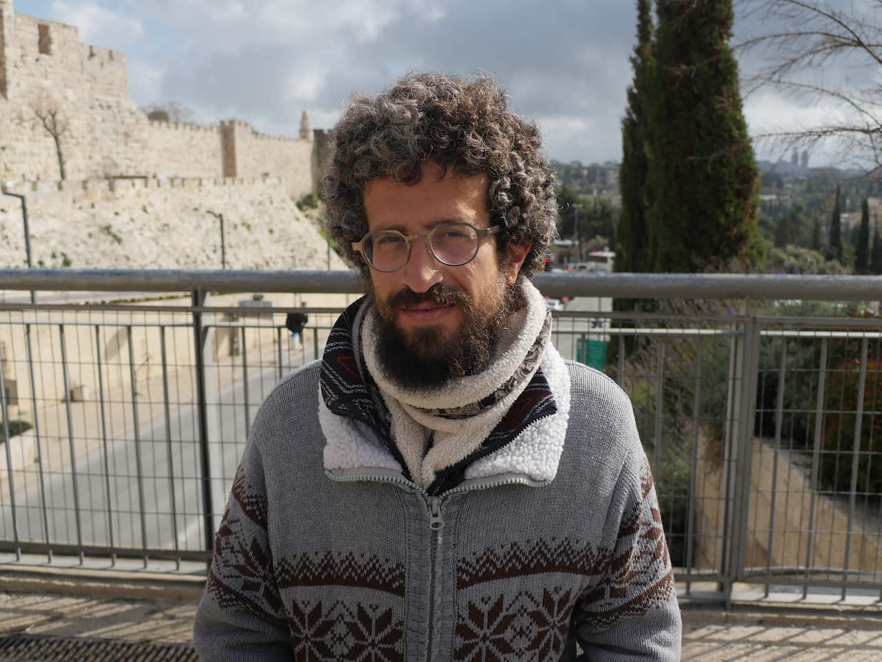 Jerusalem resident David Tshuva tols SBS News he thinks Benjamin Netanyahu "is good for Israel".