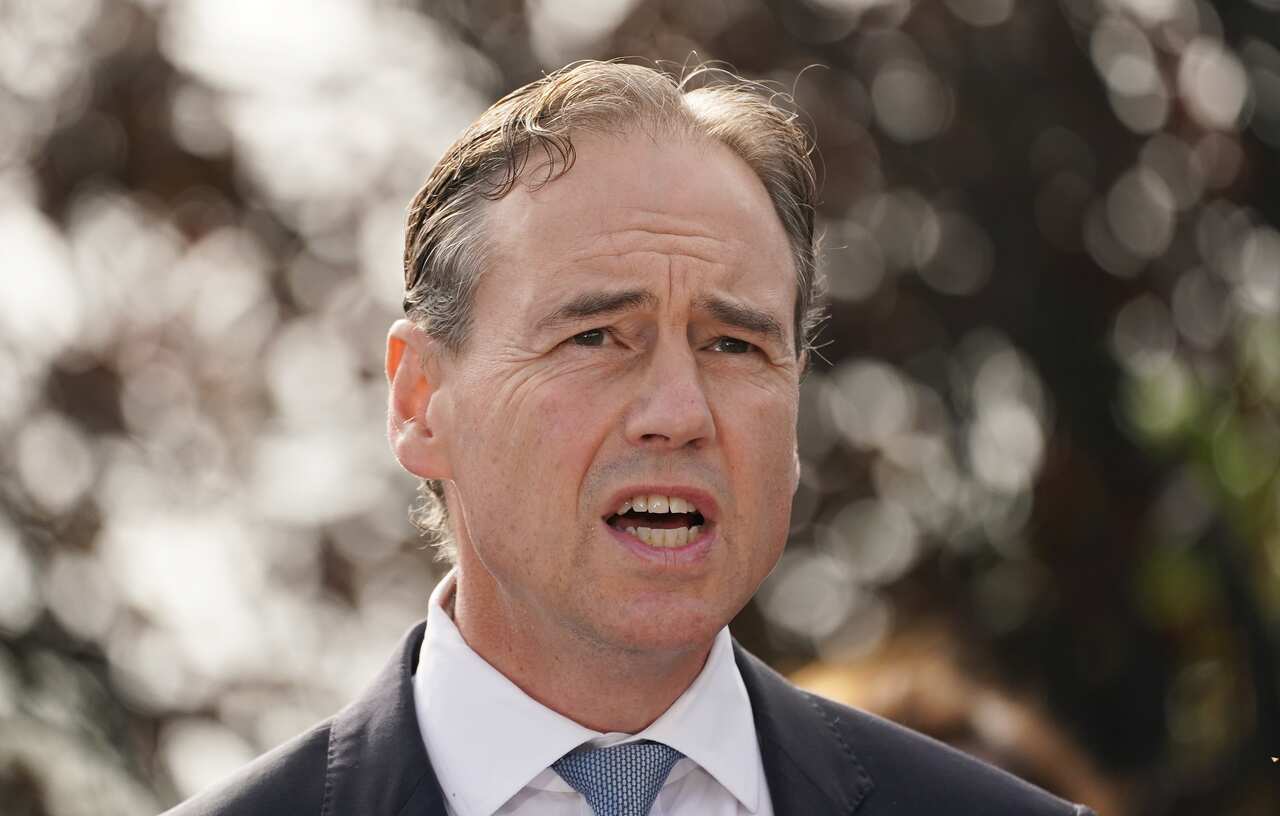 Health Minister Greg Hunt on Saturday played down his colleague's earlier attack on Victorian Premier Dan Andrews. 