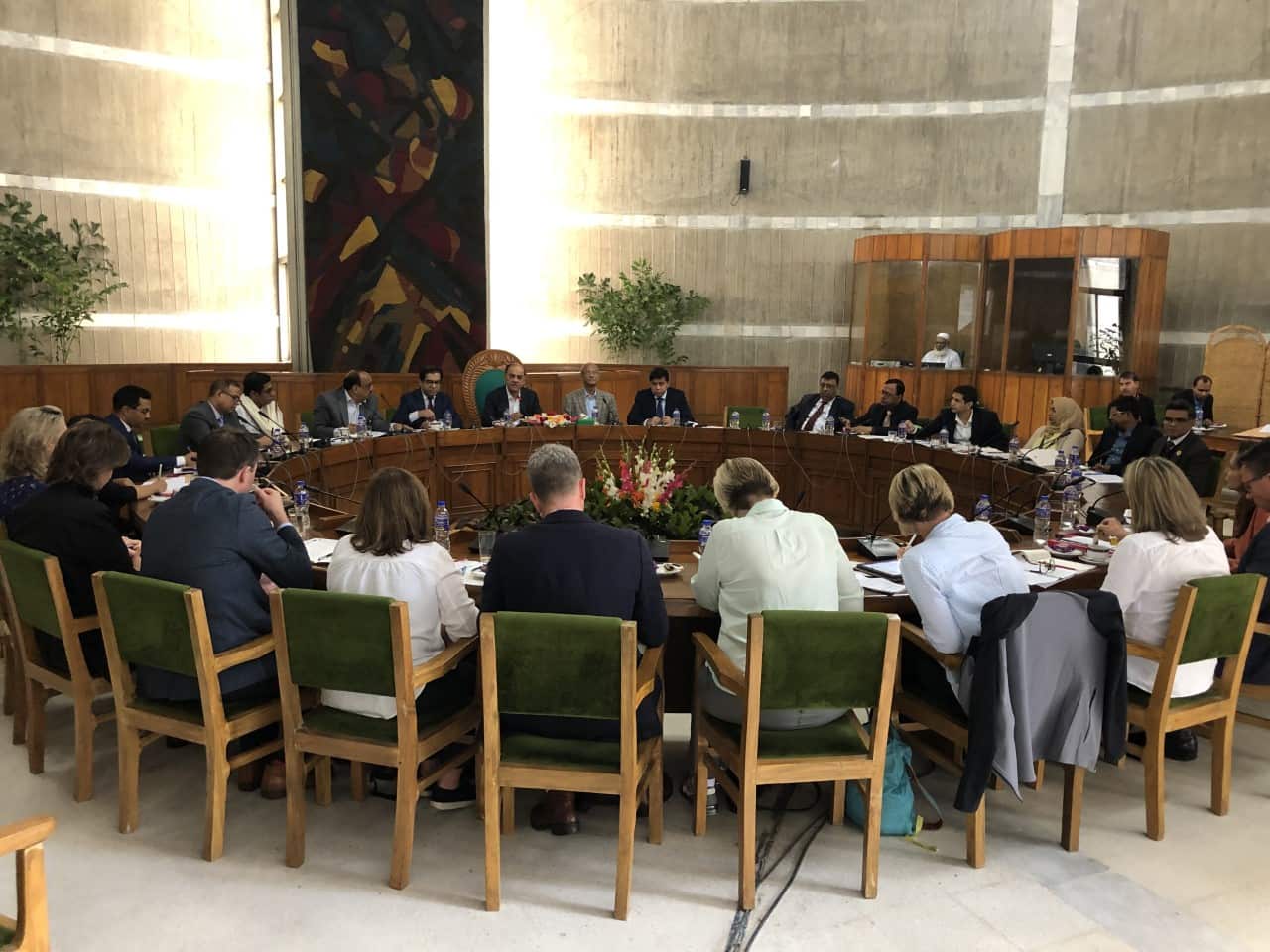 Bangladesh parliament’s Foreign Affairs Committee welcomes a delegation of Australian parliamentarians.