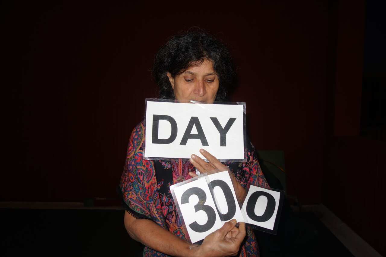 Refugee activists have participated in a sleep-out reaching their 300th night.