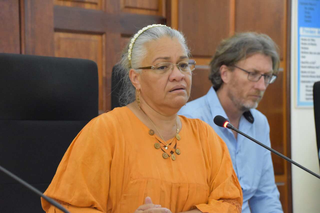 Patricia Goa from the pro-independence Union Nationale Pour l’Indépendance(UNI) party.