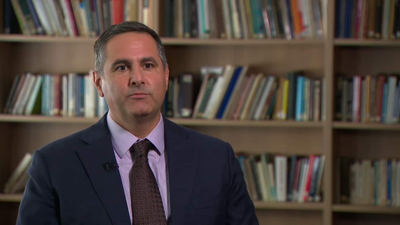 Salvatore Babones said Australian universities need to reduce their international student intake. 