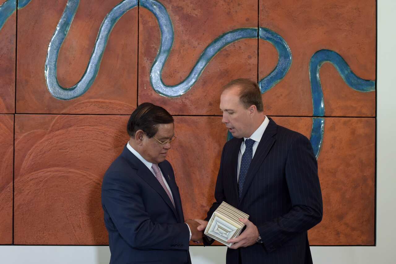 Cambodia, immigration