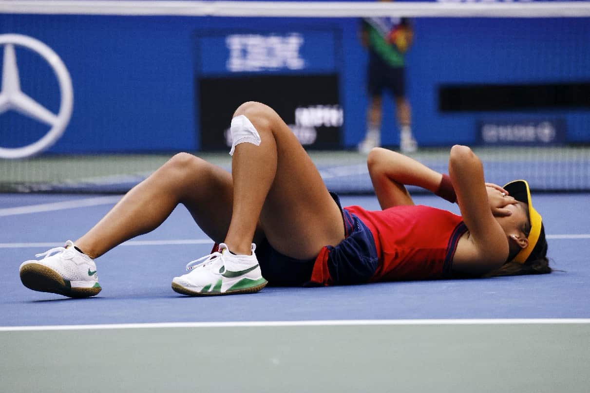 Emma Raducanu of Great Britain reacts after defeating Lelyah Fernandez of Canada to win the women's final match.