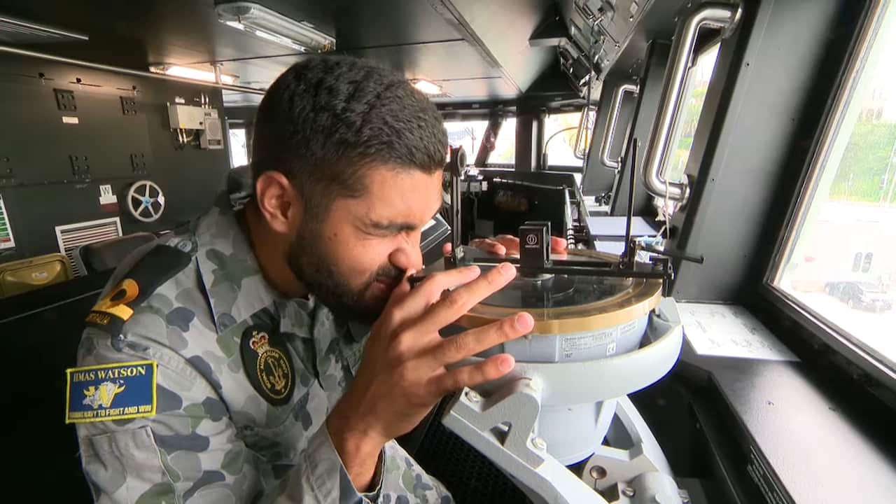 Sub Lieutenant Estin Hunter, Royal Australian Navy