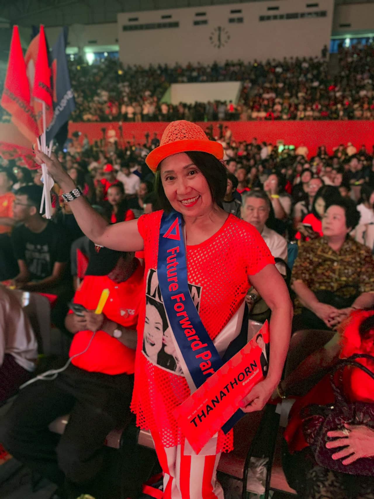 Thanathorn Jungrungreangkit supporter.
