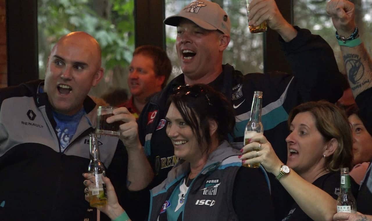 More than 5000 AFL fans arrive in Shanghai ahead of Port Adelaide Power and Gold Coast Suns inaugural match.