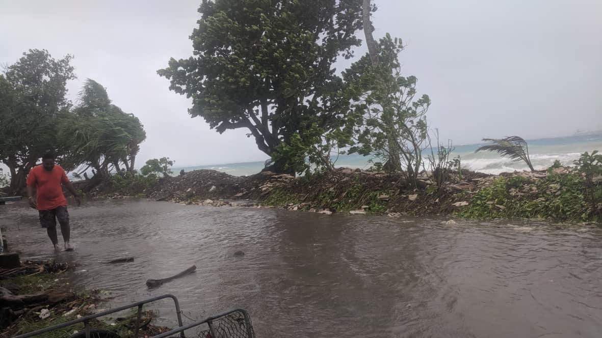 Strong winds and heavy has been forecast as the cyclone lashes Fiji.