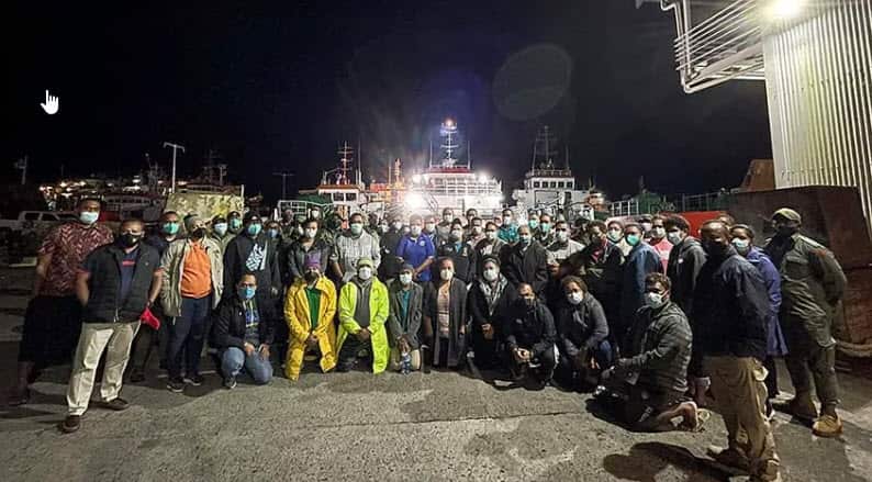 A team of officials, numbering more than 50, including medical personnel, left Suva for Kadavu to assist with the COVID-19 response on the island.