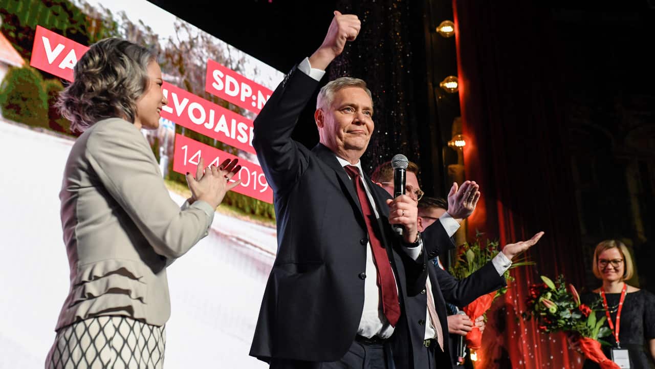 Social Democratic Party leader Antti Rinne and his wife Heta Ravolainen-Rinne at the Social Democratic Party election night event.