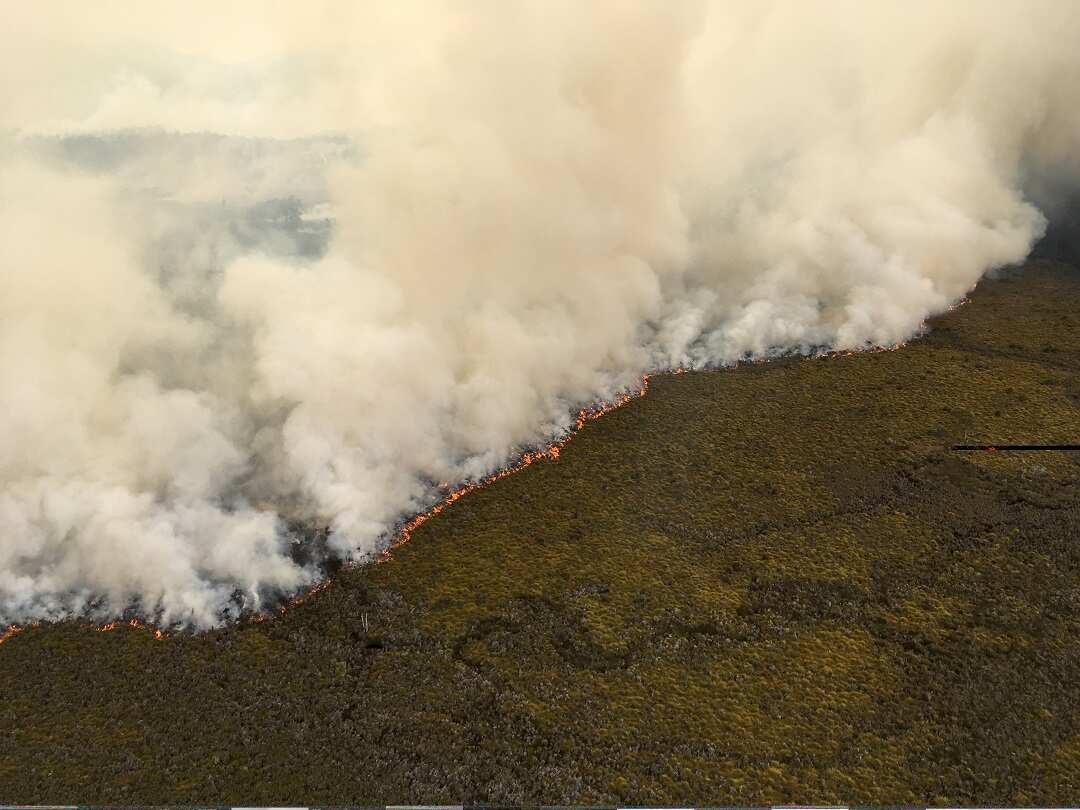 A supplied image obtained on Monday, January 7, 2019, shows the Gell River bushfire in Tasmania's southwest that has burned through about 18,000 hectares of wilderness. (AAP Image/NSW Rural Fire Service) NO ARCHIVING, EDITORIAL USE ONLY