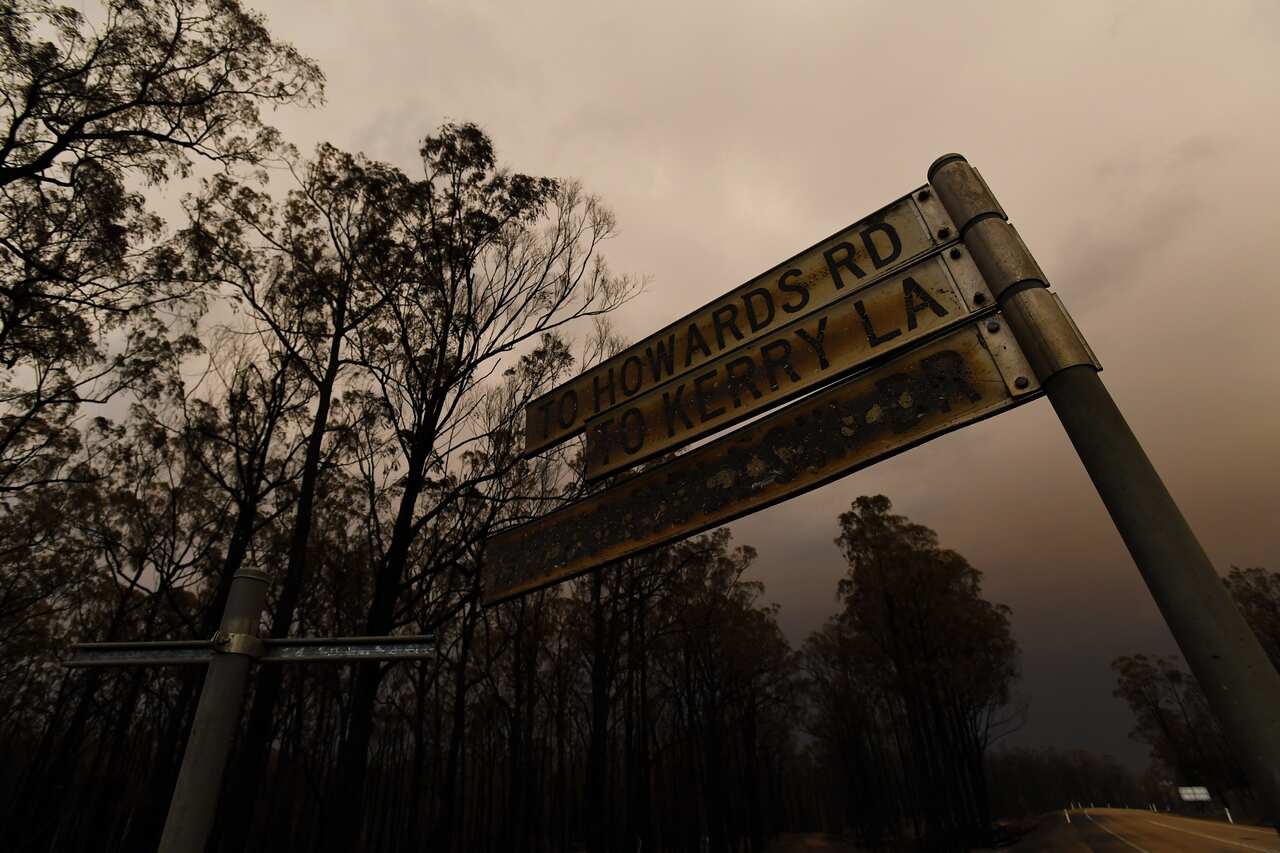 Twenty-two people are dead and more than 200 homes destroyed after fires torn through Victoria. 
