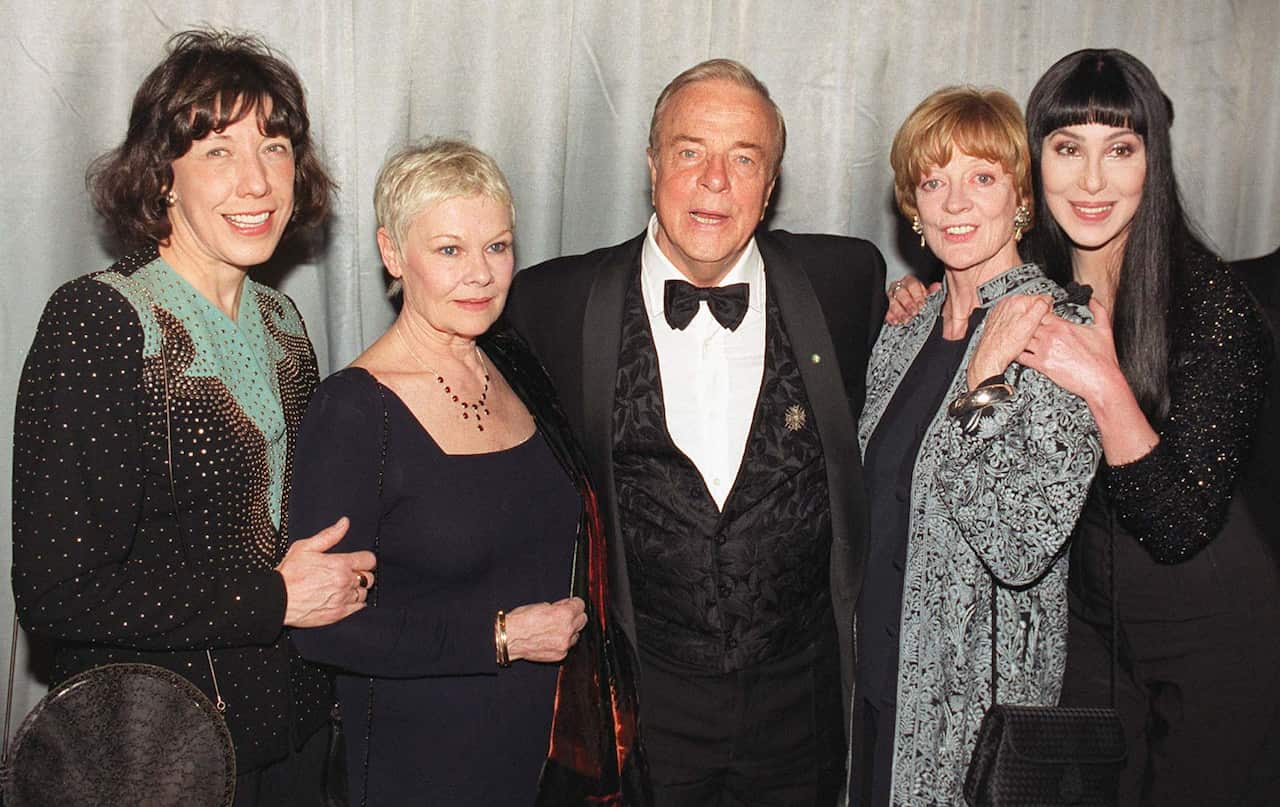 Zeffirelli with (left to right) Lily Tomlin, Dame Judi Dench, Dame Maggie Smith and Cher, the stars of his film, 'Tea With Mussolini'.